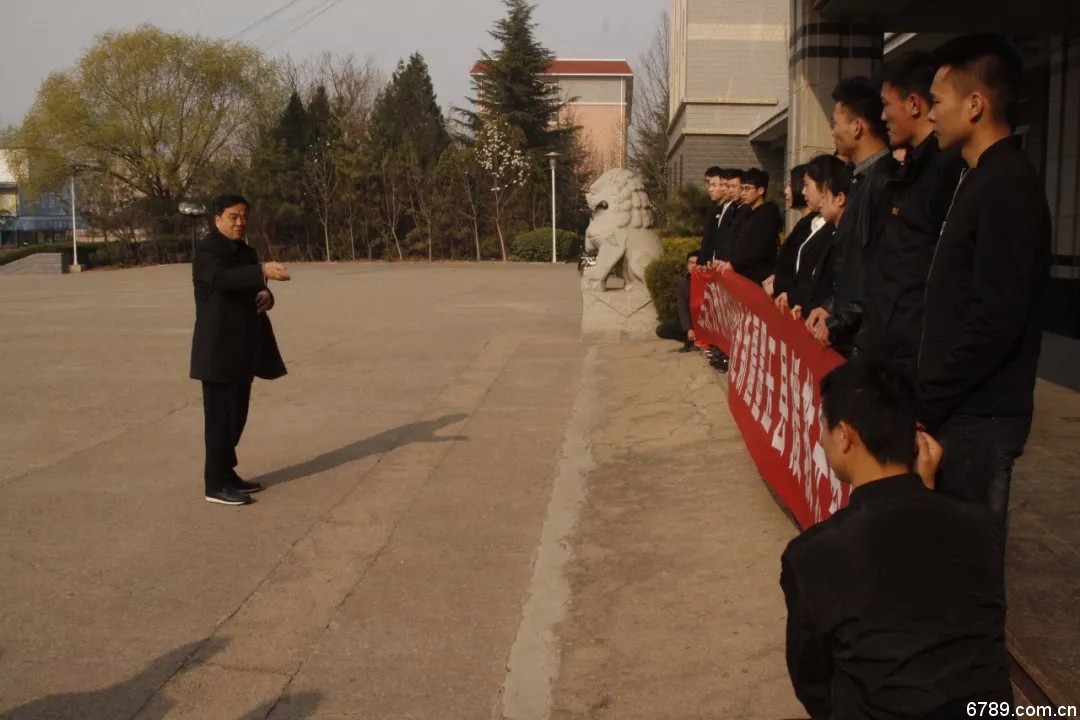 口腔醫(yī)學|護理招生|民辦學校|口腔醫(yī)學|民辦院校招生|力明學院|山東|中西醫(yī)結合|醫(yī)學|臨床醫(yī)學|口腔醫(yī)學|中醫(yī)|中藥|護理|針灸|推拿|大學|學院|民辦|私立|高職|?？苵本科|成人教育|遠程教育|脫產|業(yè)余|函授|夜大|理工|文史|藝術|體育|護士管理公司|南丁格爾|幸福公社|養(yǎng)老院