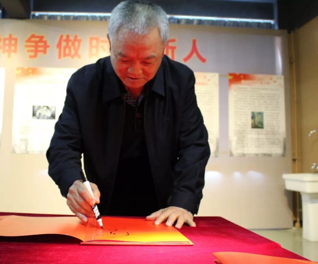 undefined 山東力明科技職業(yè)學(xué)院