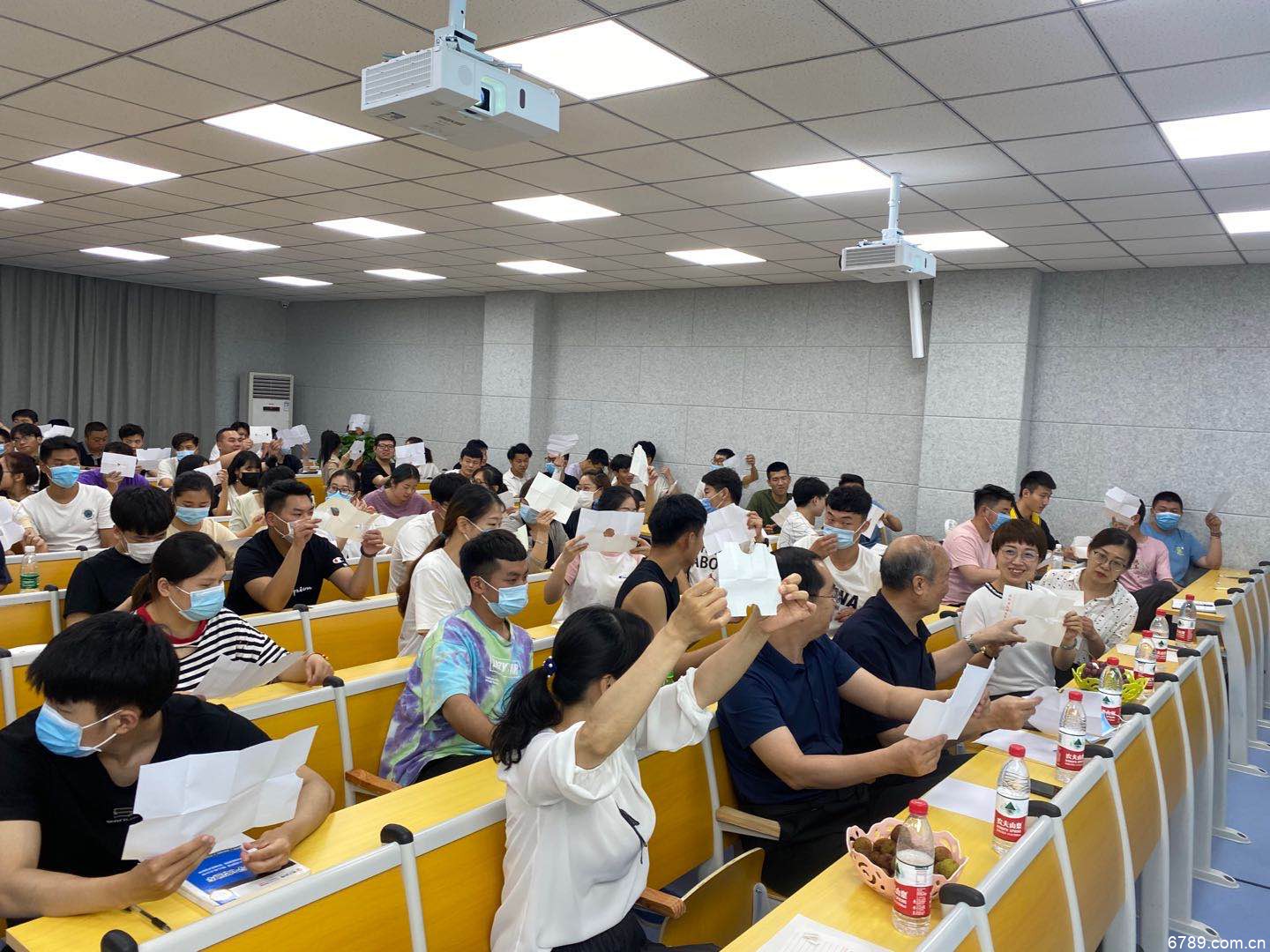 山東力明科技職業(yè)學院