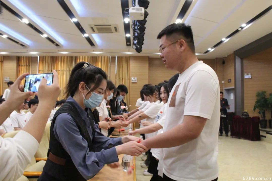 山東力明科技職業(yè)學院